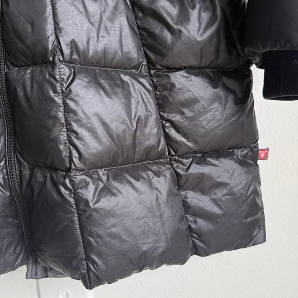 Bernardo Black Quilted Puffer Jacket Thigh Length Cover Butt, Size Medium - Picture 7 of 10